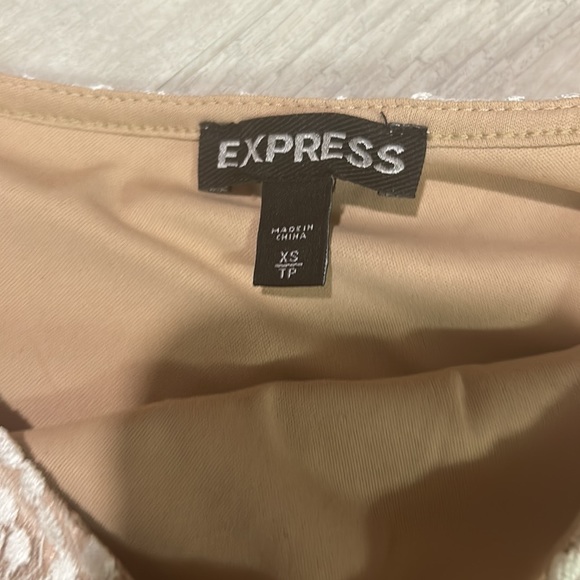 Express white lace blouse - Picture 3 of 4